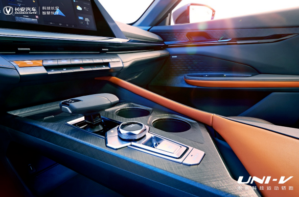 長安UNI-V 長安UNI-V